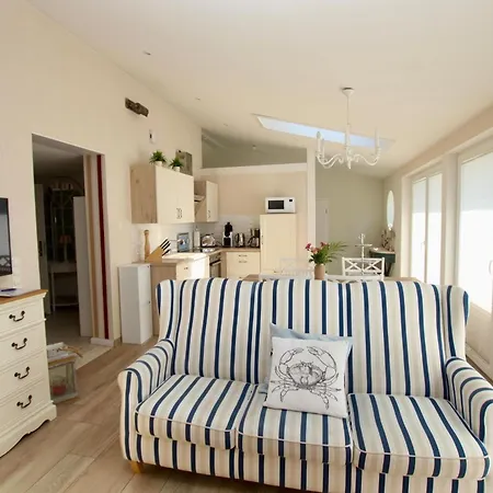 Haus Seehus בית נופש *